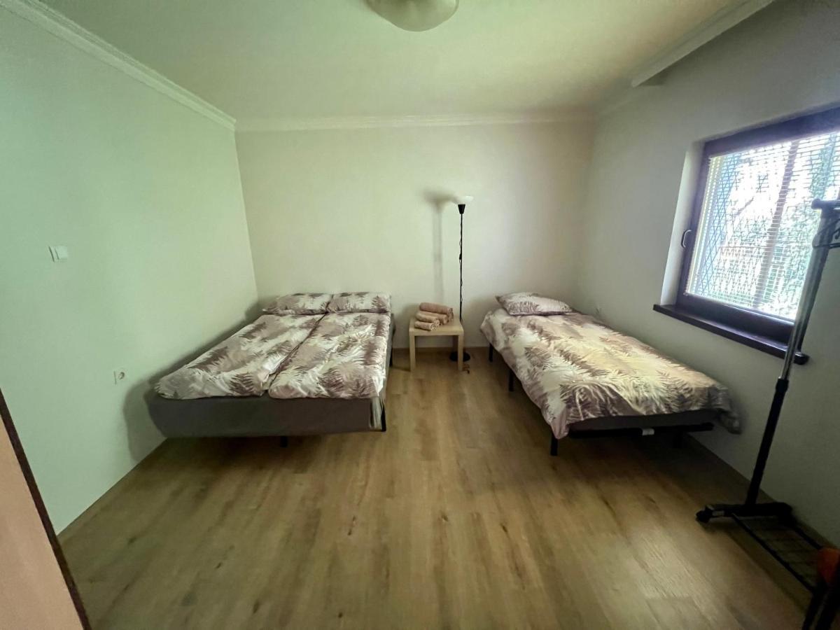 Home Base Apartments Skopje Zewnętrze zdjęcie